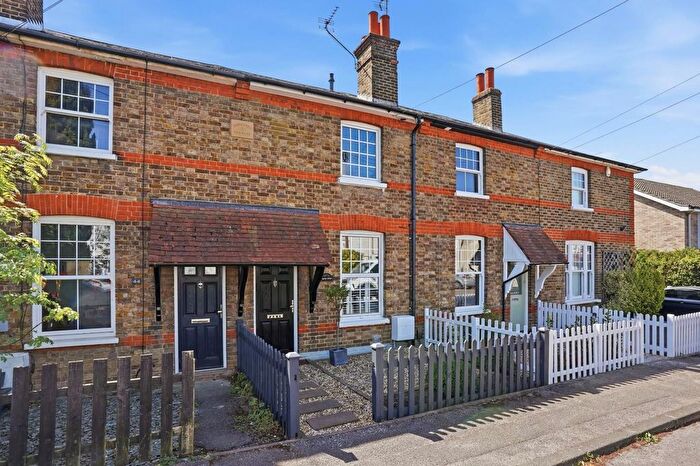 2 Bedroom Terraced House For Sale In Albert Road, Epsom, KT17