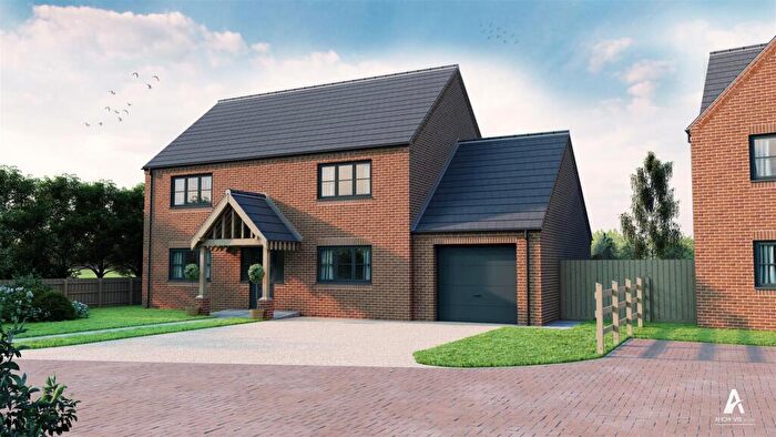 5 Bedroom Detached House For Sale In Bernhards Close, Donington, Spalding, PE11