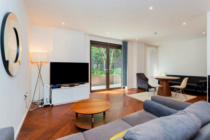 2 Bedroom Apartment To Rent In Capital Building, Embassy Gardens, London, SW11
