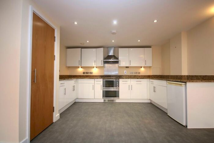 1 Bedroom Apartment To Rent In Tuns Lane, Henley On Thames, Oxfordshire, RG9