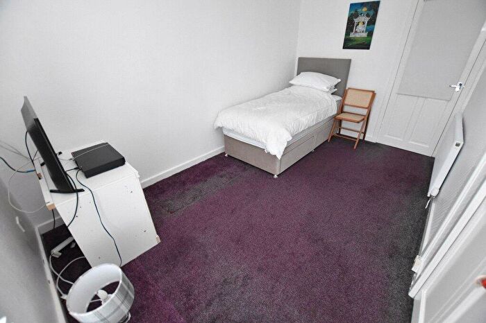 2 Bedroom Terraced House For Sale In Campbell Street, Renfrew, Renfrewshire, PA4