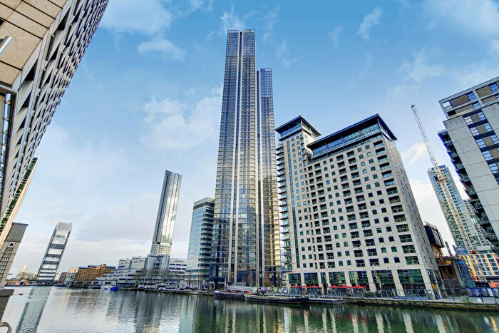 1 Bedroom Apartment To Rent In Marsh Wall, London, E14