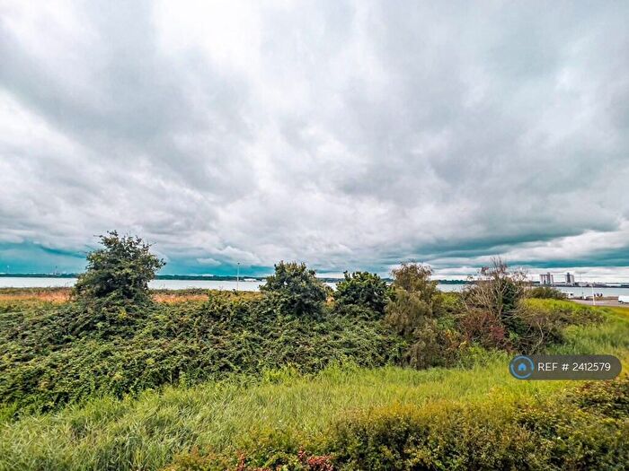 2 Bedroom Flat To Rent In Abbeywater Court, Southampton, SO19