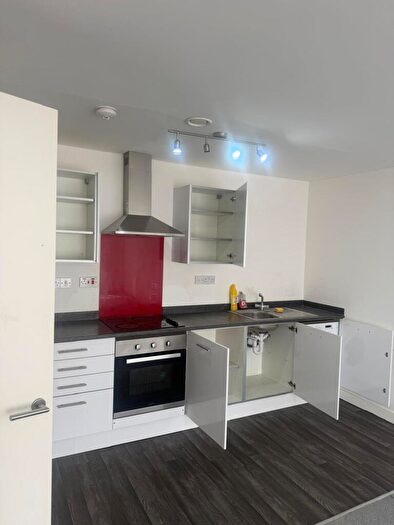 1 Bedroom Flat To Rent In Victoria Street, West Bromwich, West Midlands, B70