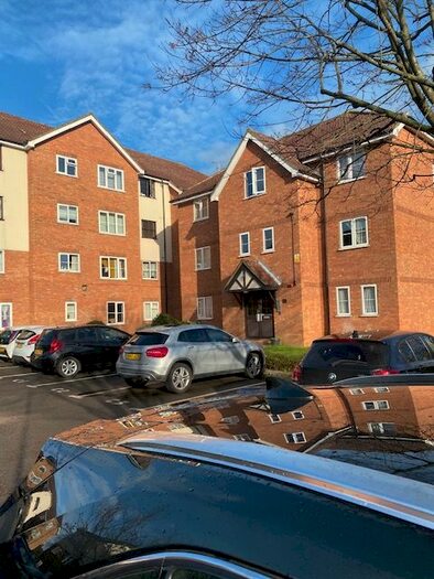 1 Bedroom Flat To Rent In Elmore Close, Wembley, HA0