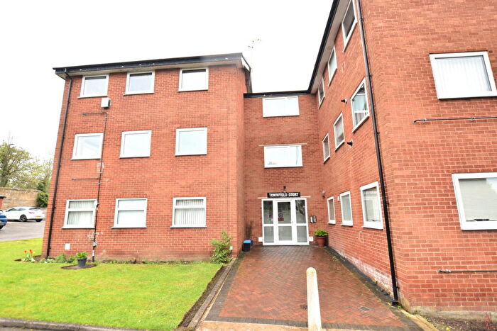 2 Bedroom Apartment For Sale In Townfield Court, Townfield Lane, CH43