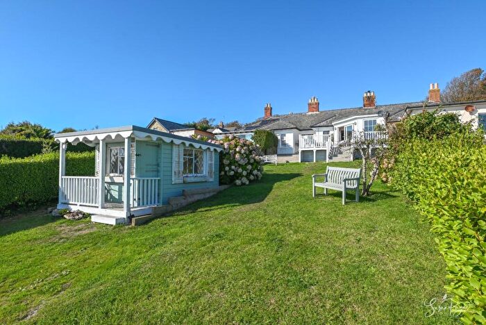 1 Bedroom Terraced Bungalow For Sale In Castlehaven Lane, Niton Undercliff, PO38