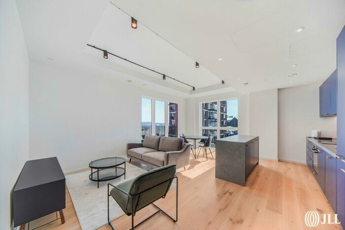 2 Bedroom Flat To Rent In Dulke House, London, E14