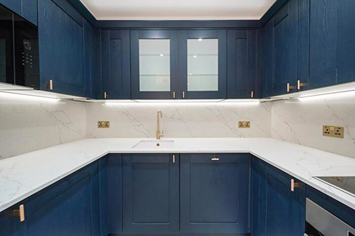 2 Bedroom Flat To Rent In Belvedere Heights, Lisson Grove, NW8