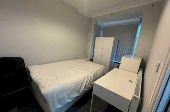 1 Bedroom House To Rent In St Edwards Road, Selly Oak, B29