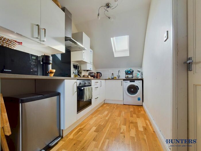 2 Bedroom Flat To Rent In Church Lane, Pocklington, YO42