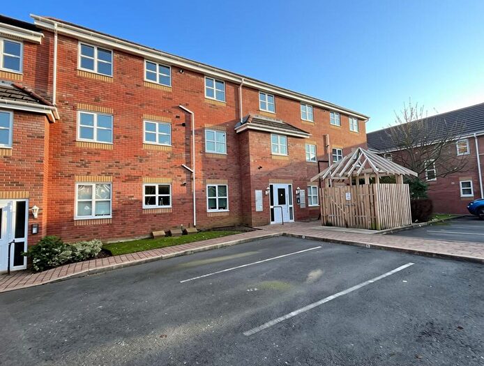 2 Bedroom Apartment For Sale In Delph Drive, Burscough, L40