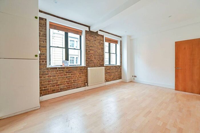 2 Bedroom Flat To Rent In Tanner Street, London Bridge, London, SE1