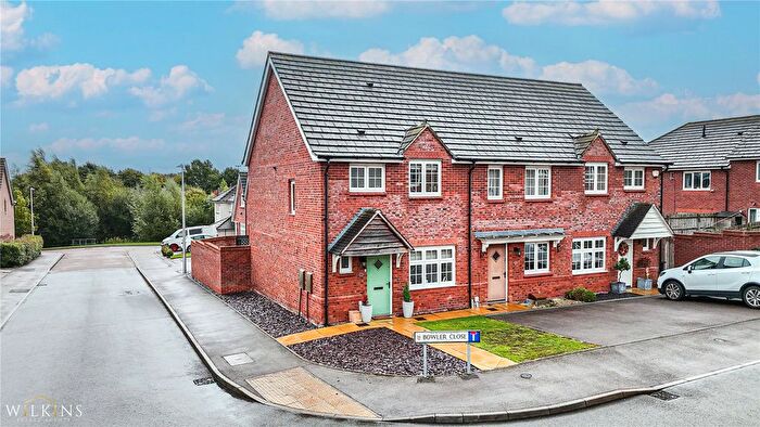 3 Bedroom End Of Terrace House For Sale In Bowler Close, Atherstone, Warwickshire, CV9