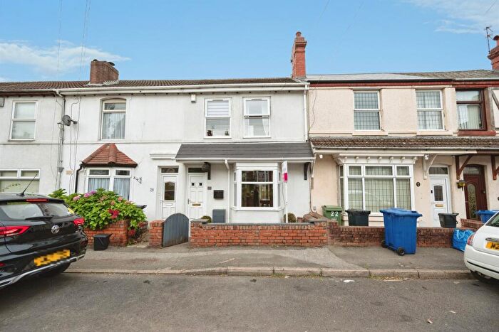 3 Bedroom Terraced House For Sale In Dibdale Street, Dudley, DY1