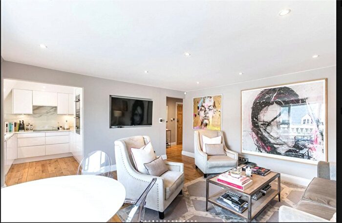 2 Bedroom Flat For Sale In Prince Of Wales Terrace, London, W8