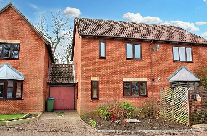 3 Bedroom Semi-Detached House To Rent In Mistys Field, Walton-On-Thames, Surrey, KT12