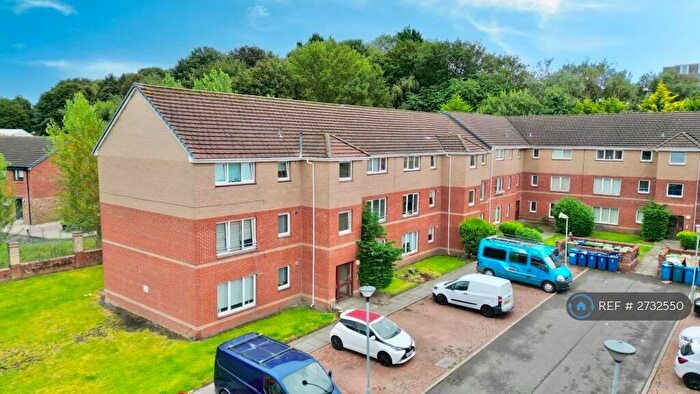 2 Bedroom Flat To Rent In Quarryknowe Street, Glasgow, G31