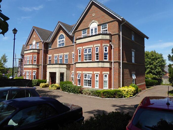 2 Bedroom Apartment To Rent In Wokingham Road, Reading, Berkshire, RG6