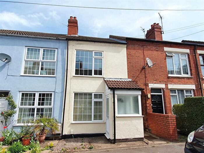 3 Bedroom Terraced House For Sale In St. Saviours Road, Coalville, Leicestershire, LE67
