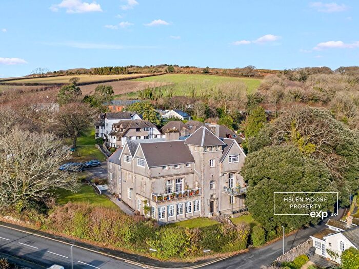 3 Bedroom Penthouse For Sale In Tremarran Court, Crescent Road, Ivybridge, Devon, PL21