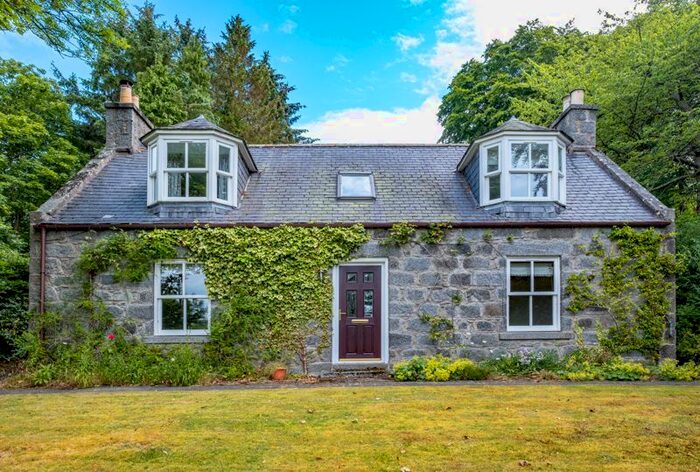 4 Bedroom Detached House For Sale In Beltie Road, Torphins, Banchory, AB31