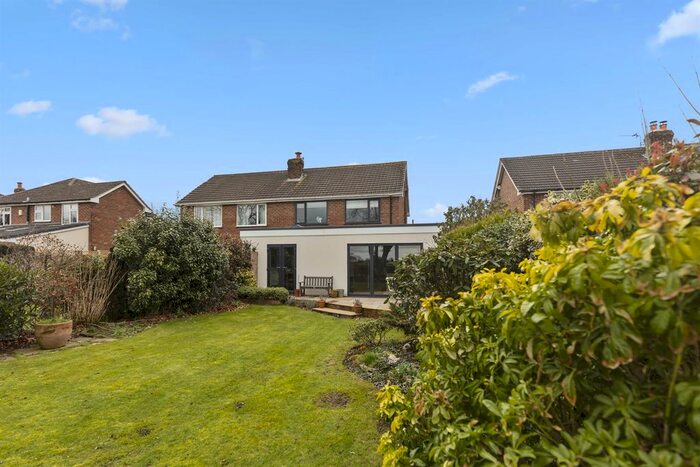3 Bedroom Semi-Detached House For Sale In Tabley Close, Knutsford, WA16