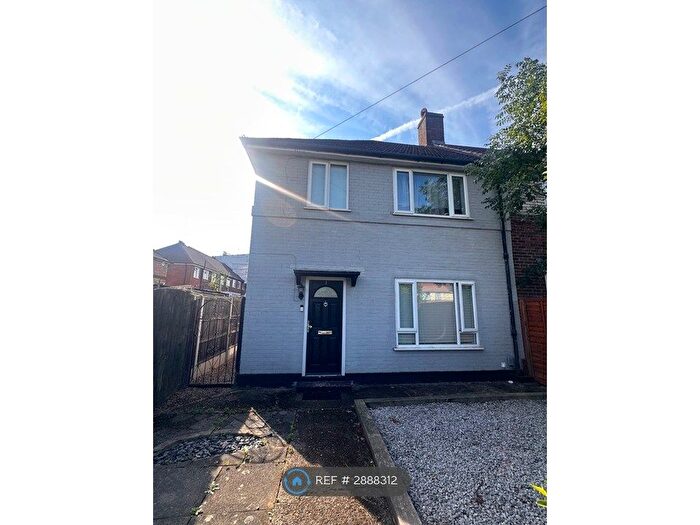 3 Bedroom End Of Terrace House To Rent In Gavestone Road, London, SE12