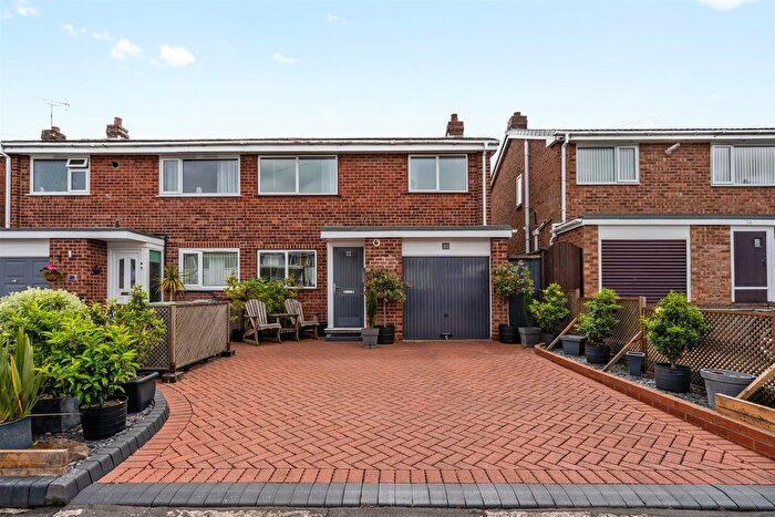 3 Bedroom Semi-Detached House For Sale In Merecote Road, Solihull, B92