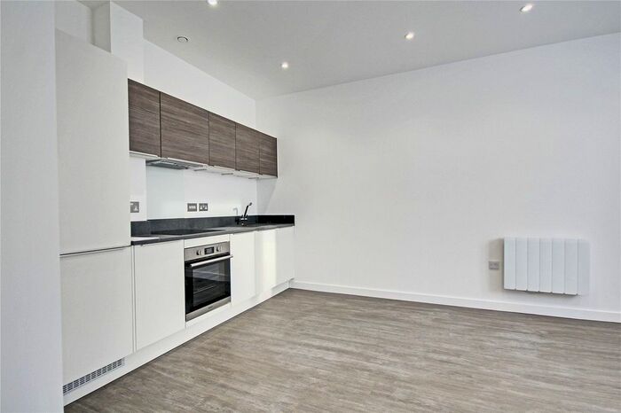 2 Bedroom Flat To Rent In Prestige House, - High Street, Egham, Surrey, TW20
