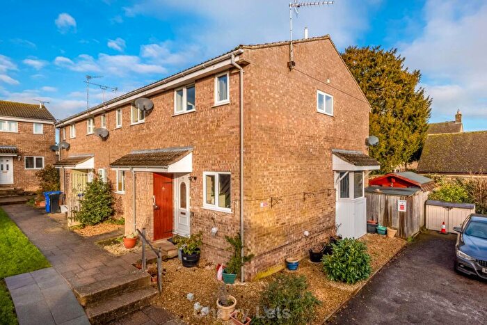 3 Bedroom End Of Terrace House To Rent In Cross Keys Court, Brackley, NN13