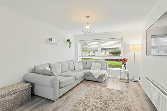 1 Bedroom Flat For Sale In Birkenshaw Way, Armadale, EH48