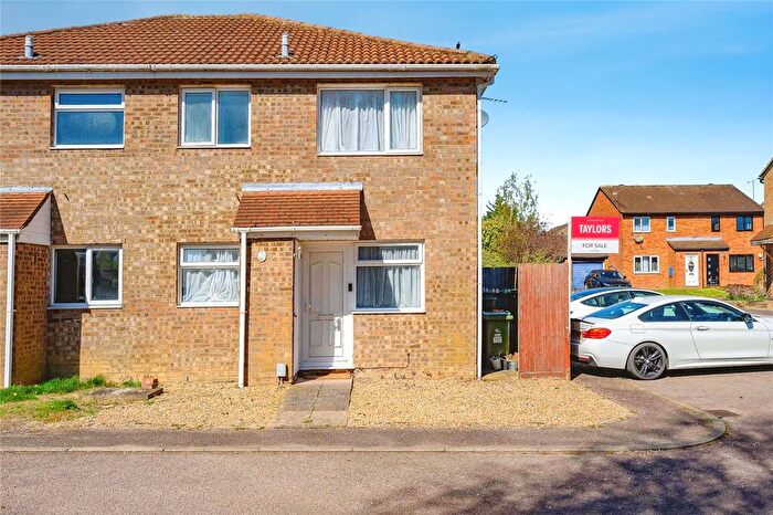 1 Bedroom End Terrace House For Sale In Conway Close, Houghton Regis, Dunstable, Bedfordshire, LU5