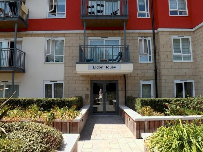 Studio To Rent In Aerodrome Road, London, NW9