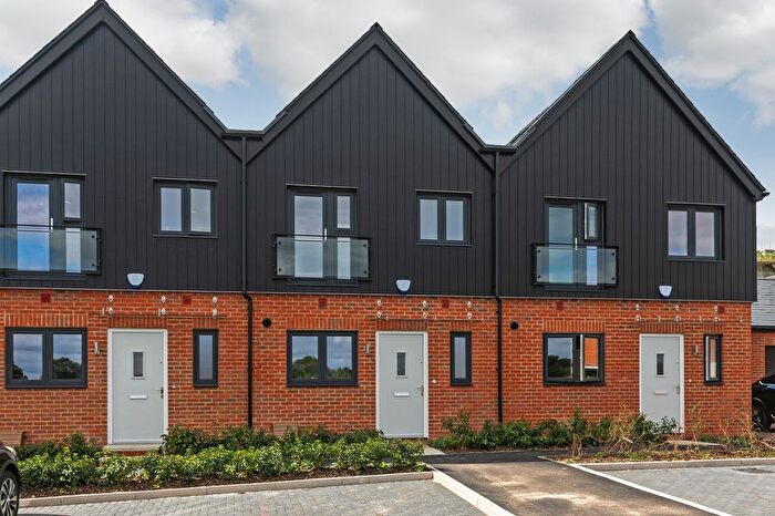 2 Bedroom Terraced House To Rent In Centinal Road, Winchester, SO22