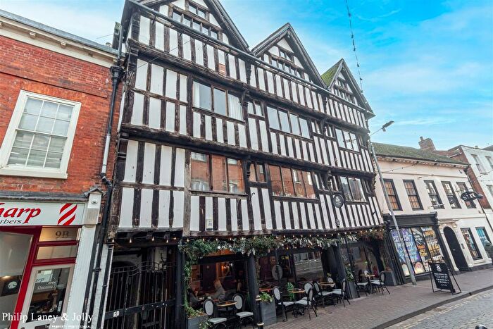 2 Bedroom Flat For Sale In New Street, Worcester, WR1