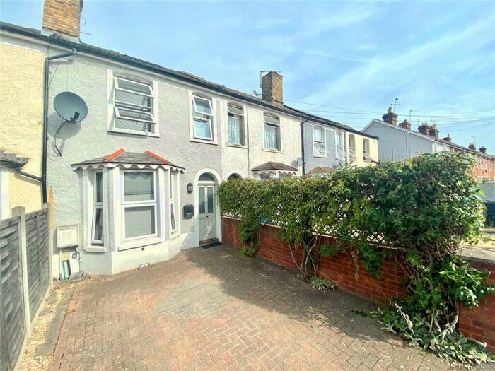 1 Bedroom Terraced House To Rent In Cordwallis Road, Maidenhead, Berkshire, SL6