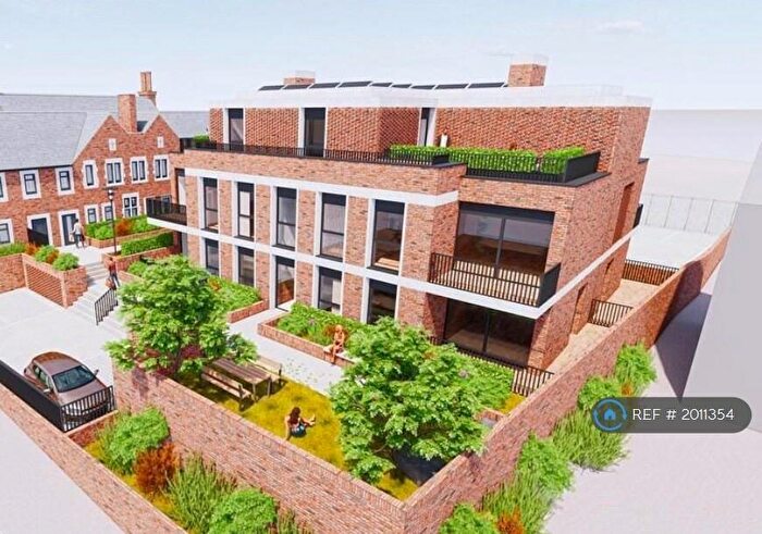 2 Bedroom Flat To Rent In Brecknock Road, West Bromwich, B71