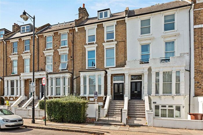 2 Bedroom Terraced House For Sale In Petherton Road, London, N5