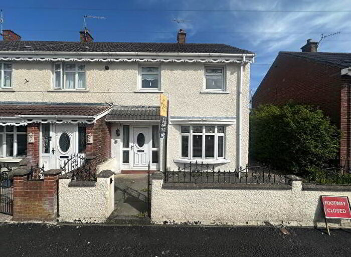 3 Bedroom Semi-Detached House For Sale In Norglen Parade, Belfast, BT11