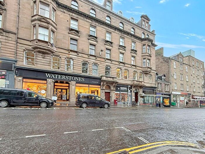 5 Bedroom Flat For Sale In Commercial Street, Dundee, DD1