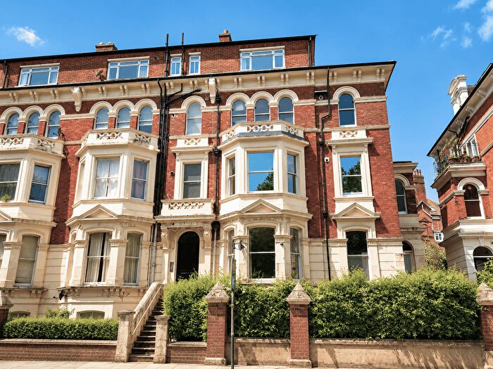 2 Bedroom Flat To Rent In Charles Road, St Leonards-On-Sea, TN38