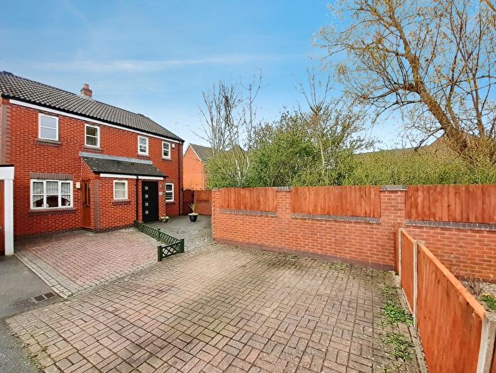 2 Bedroom Semi Detached House For Sale In Bryony Road, Hamilton, Leicester, Leicestershire, LE5