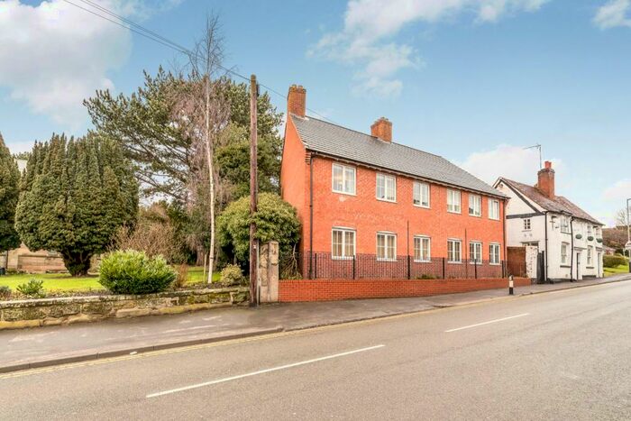 2 Bedroom Garage / Parking To Rent In Westgate Close, Warwick, CV34