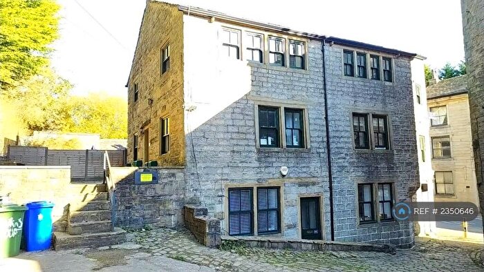 1 Bedroom Flat To Rent In Yorkshire Street, Bacup, OL13