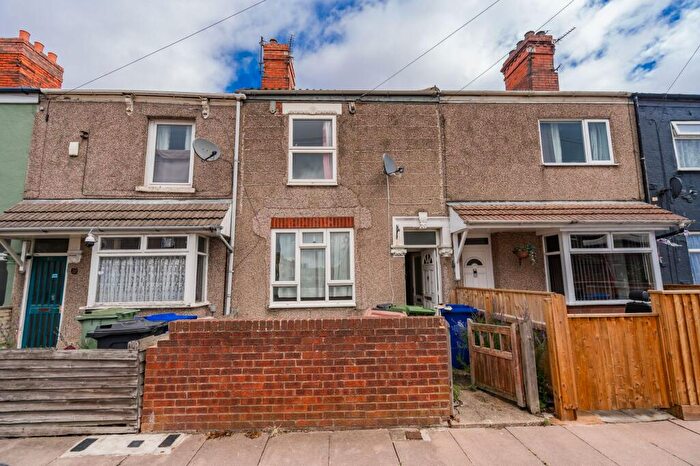 3 Bedroom Terraced House For Sale In Eleanor Street, Grimsby, DN32