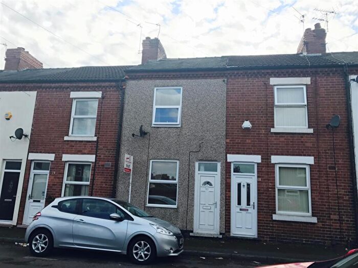 2 Bedroom House To Rent In Queen Street, Hucknall, Nottingham, NG15