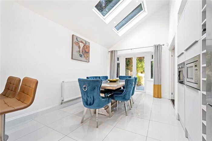 5 Bedroom Detached House For Sale In Chilworth Old Village, Chilworth, Southampton, SO16