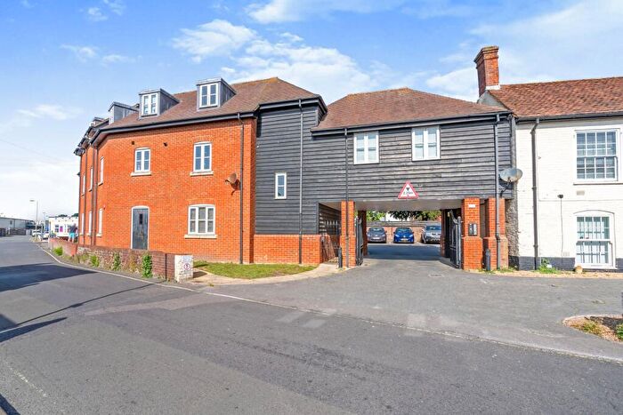 2 Bedroom Apartment To Rent In Oldcroft Court, Havant, PO9