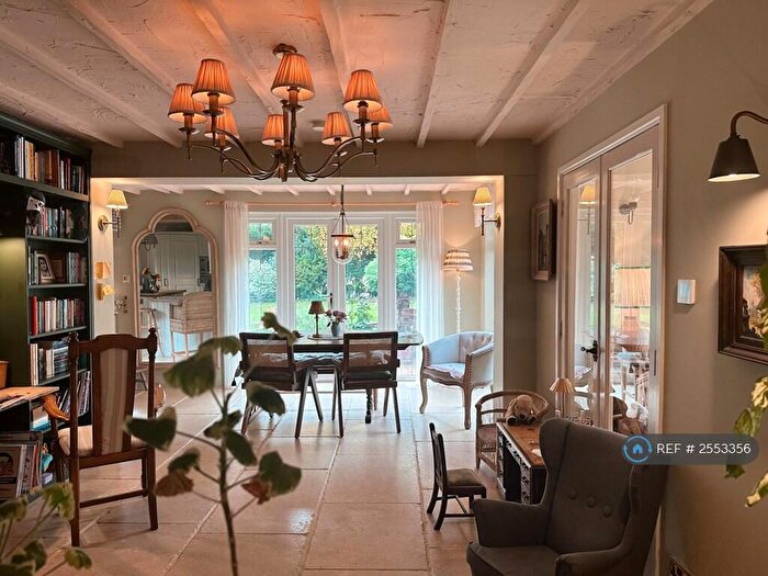 4 Bedroom Detached House To Rent In Knowl Hill, Kingsclere, RG20